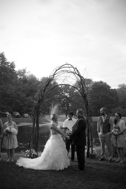 pittsburgh-backyard-wedding-photo-32