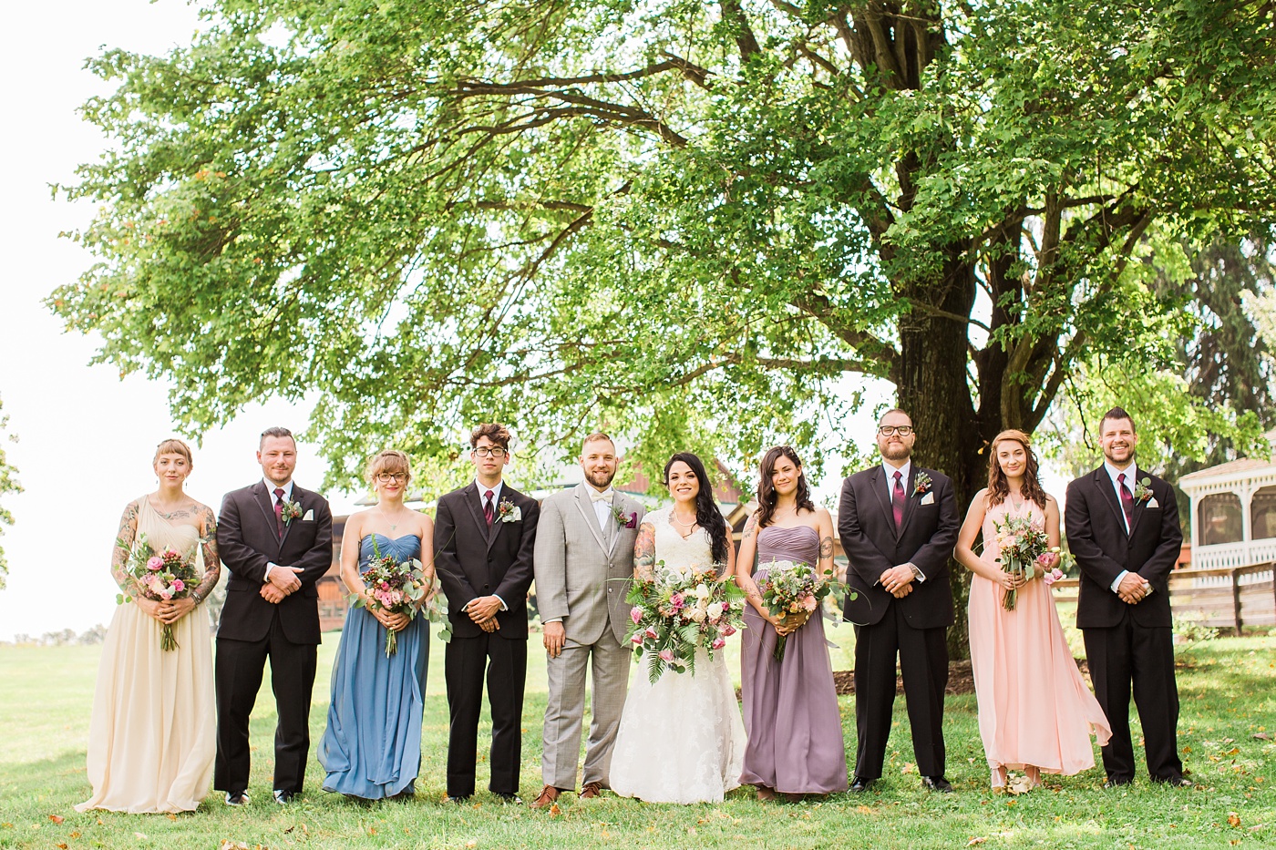 lingrow farm wedding photo
